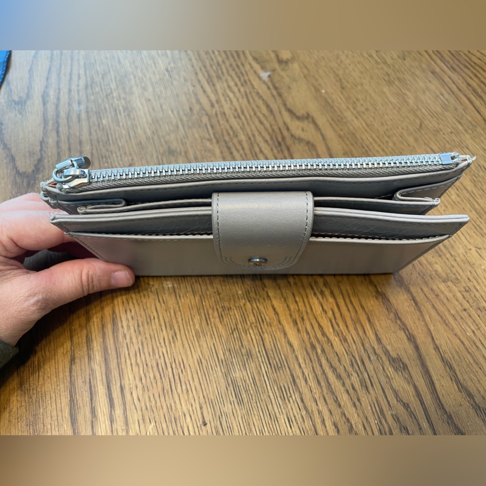 HOBO Wallet - Picture 5 of 5